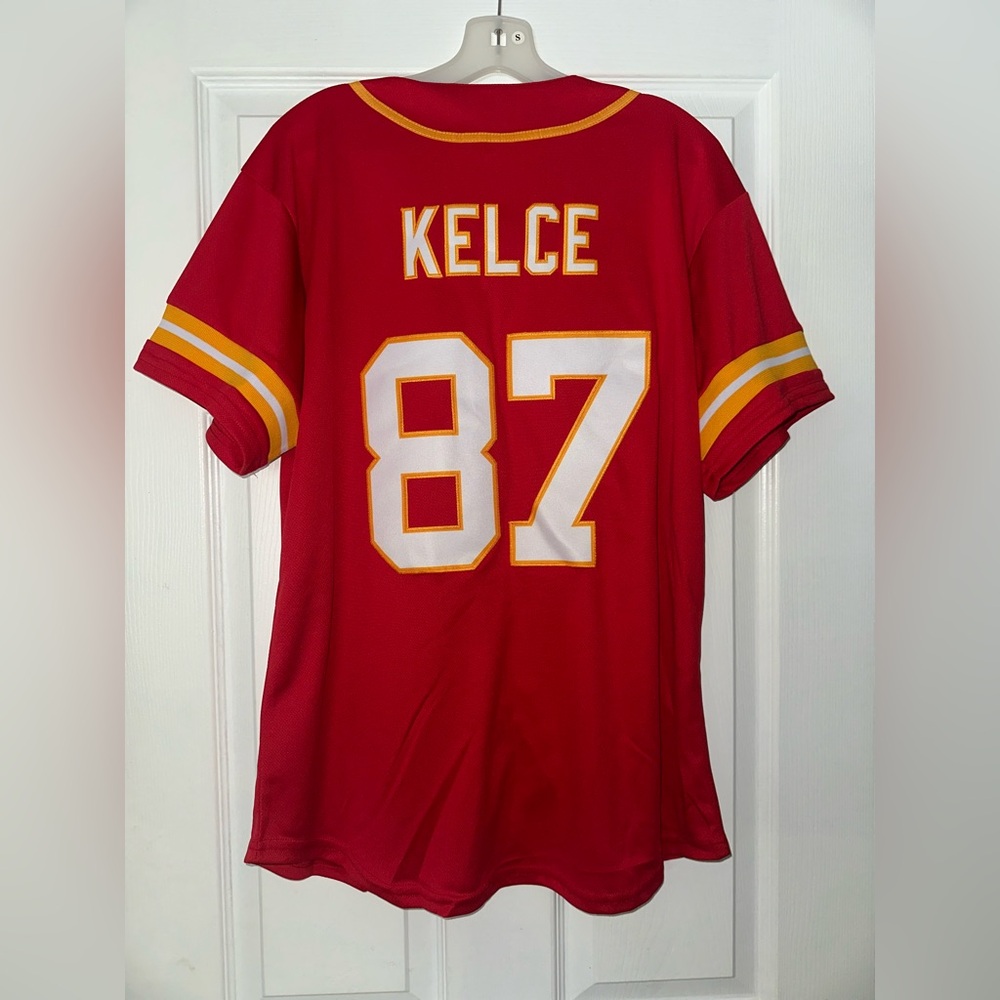 KELCE jersey ❤️
